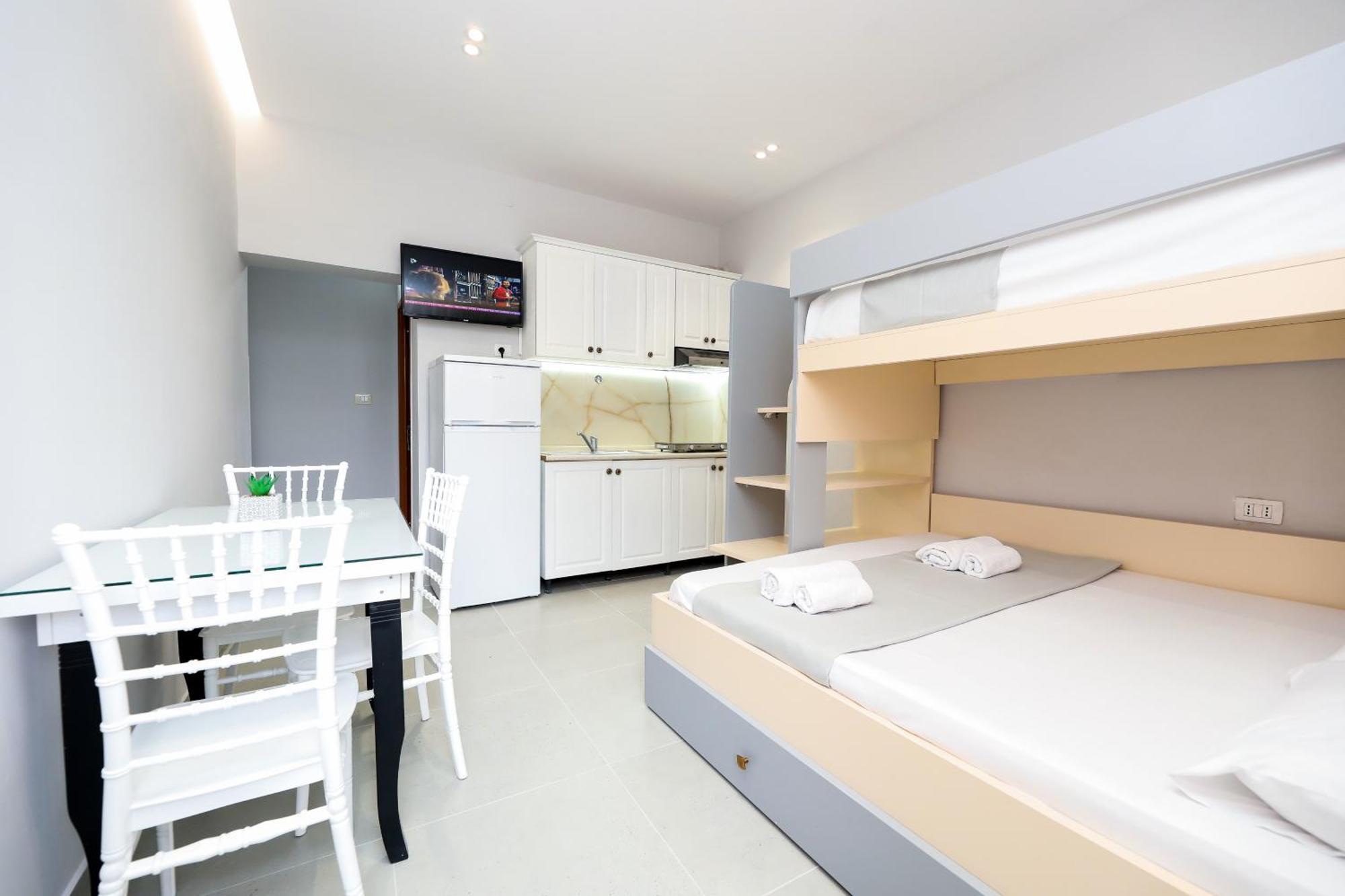 Vila Feliz - Premium Rooms With Free Private Parking Vlorë Exteriér fotografie