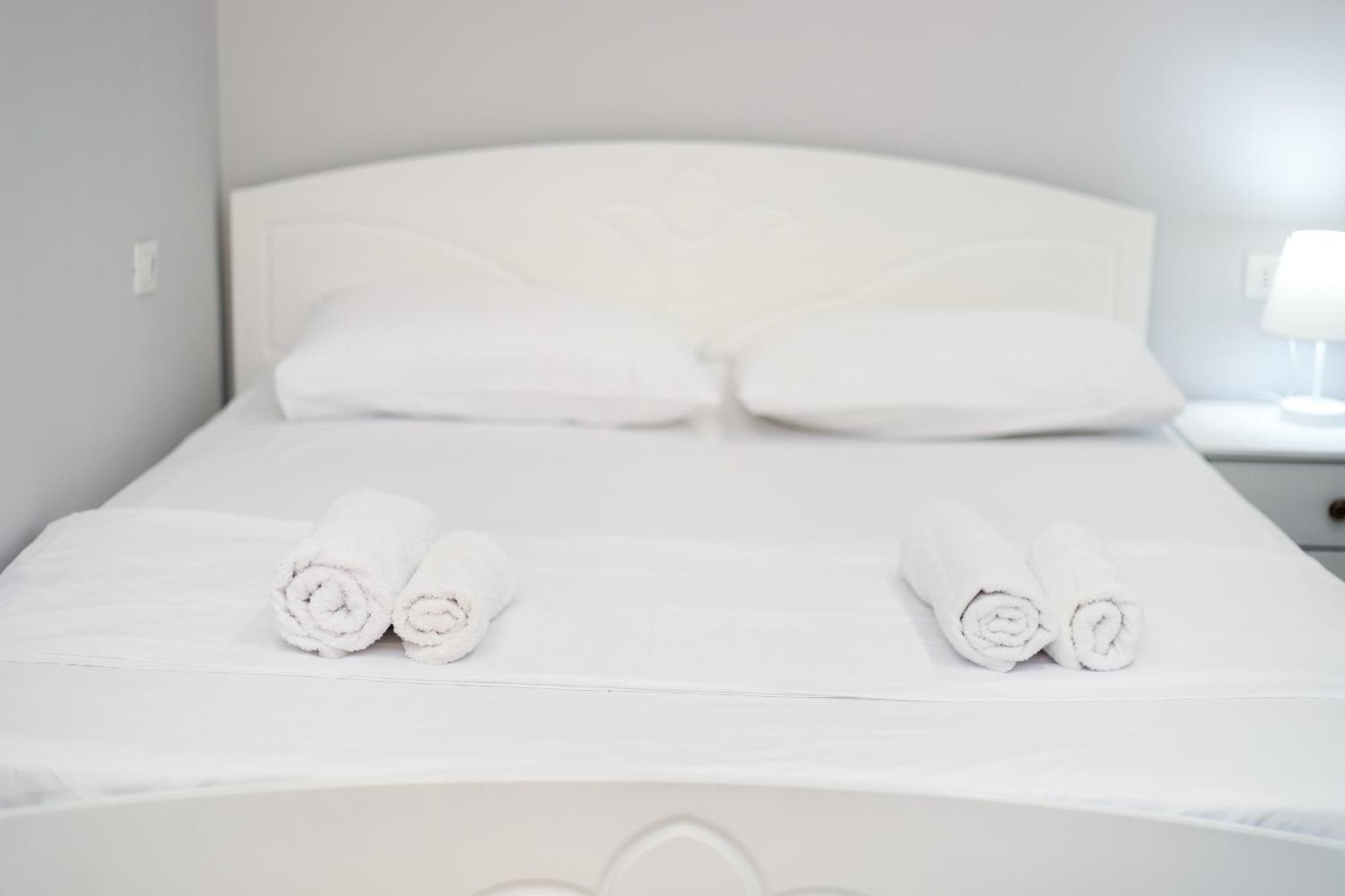 Vila Feliz - Premium Rooms With Free Private Parking Vlorë Exteriér fotografie