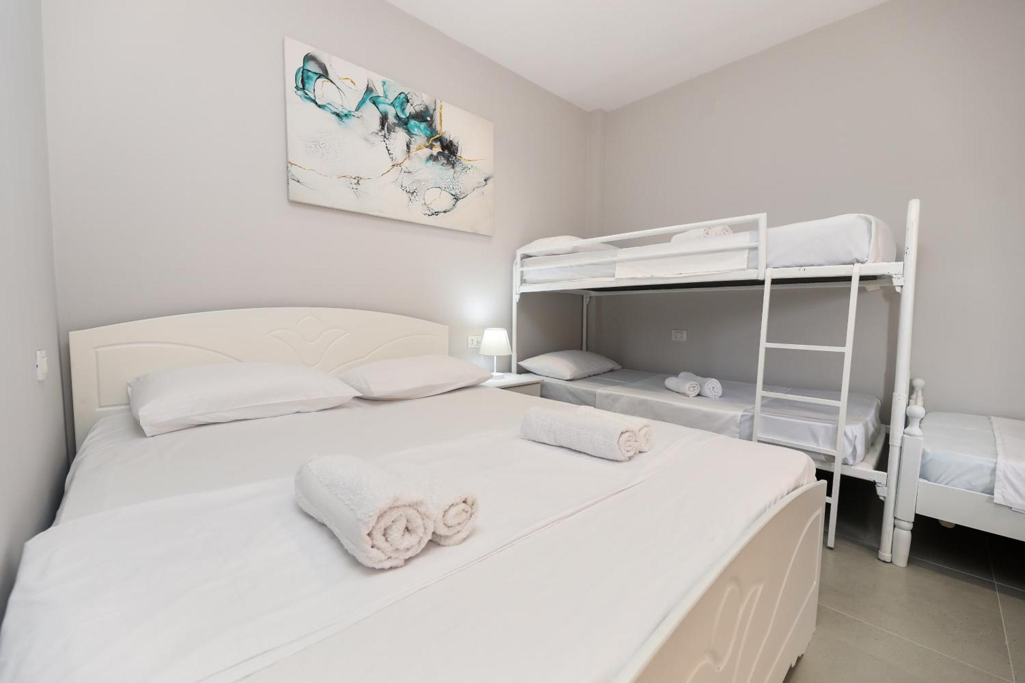 Vila Feliz - Premium Rooms With Free Private Parking Vlorë Exteriér fotografie