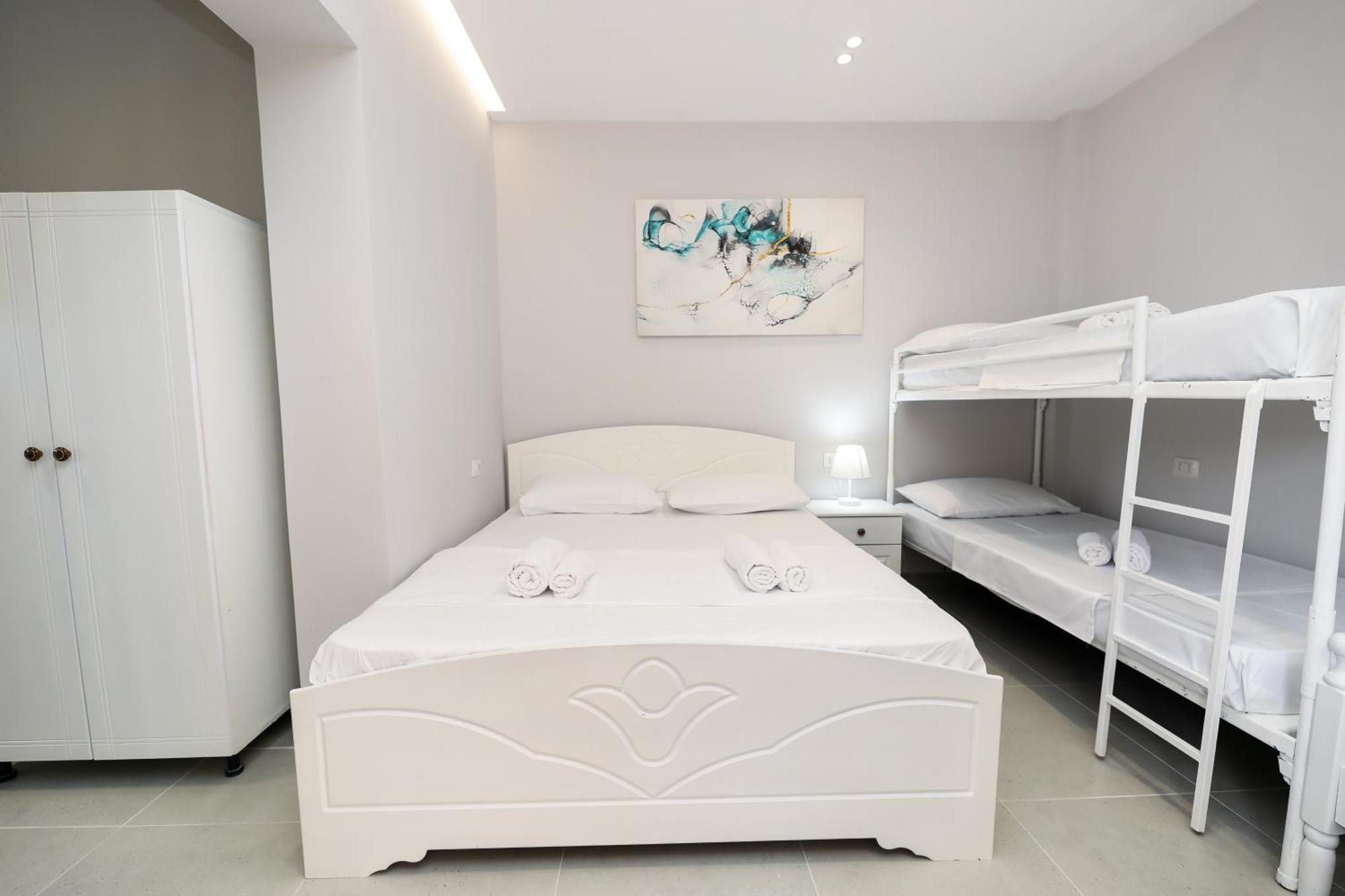 Vila Feliz - Premium Rooms With Free Private Parking Vlorë Exteriér fotografie