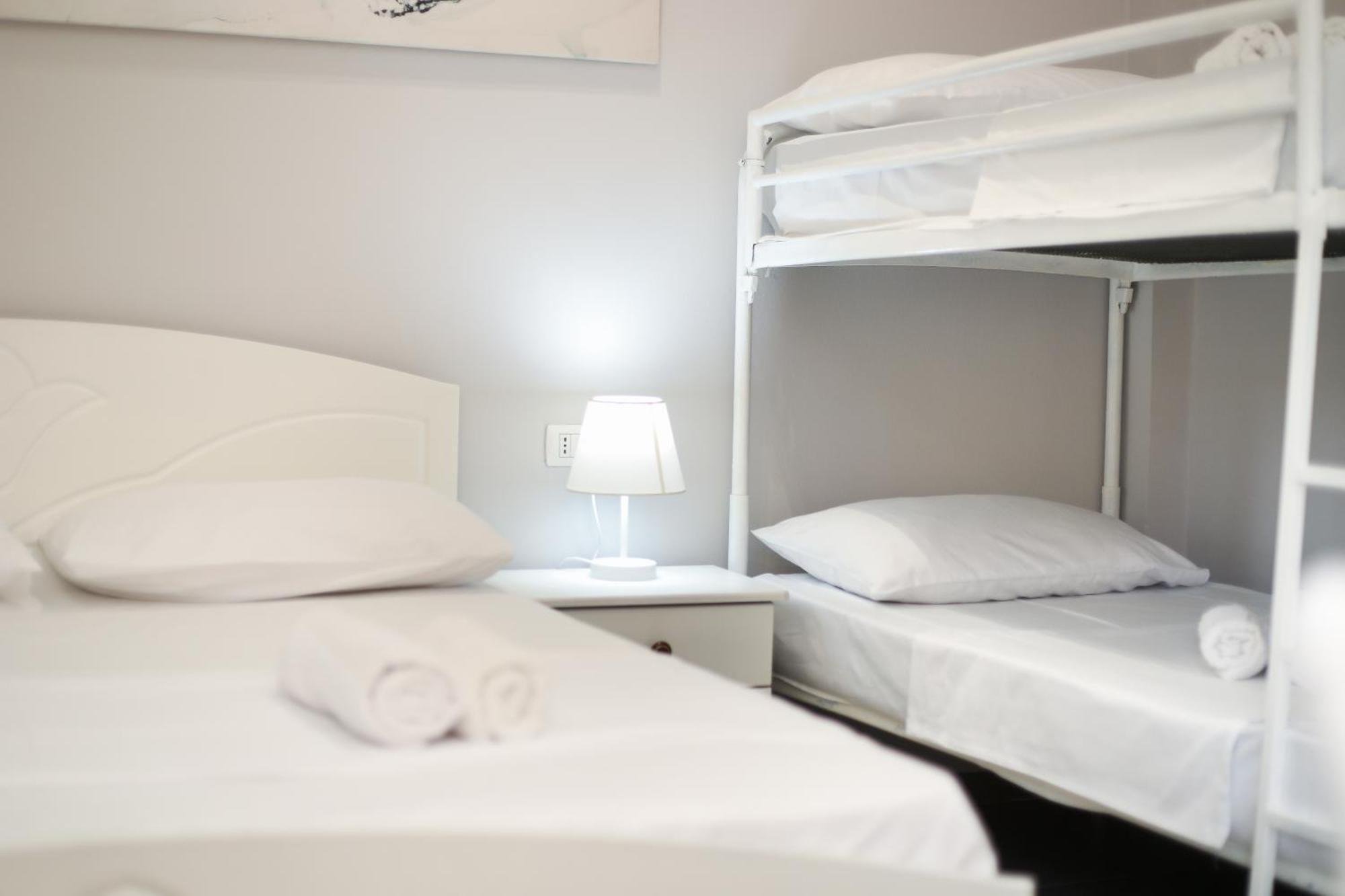 Vila Feliz - Premium Rooms With Free Private Parking Vlorë Exteriér fotografie