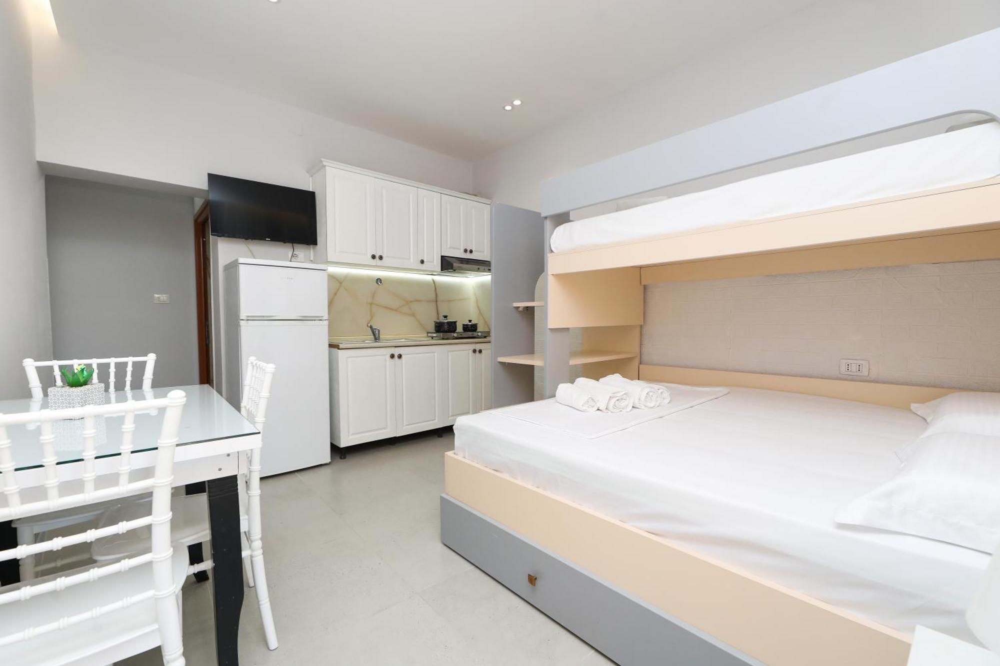 Vila Feliz - Premium Rooms With Free Private Parking Vlorë Exteriér fotografie
