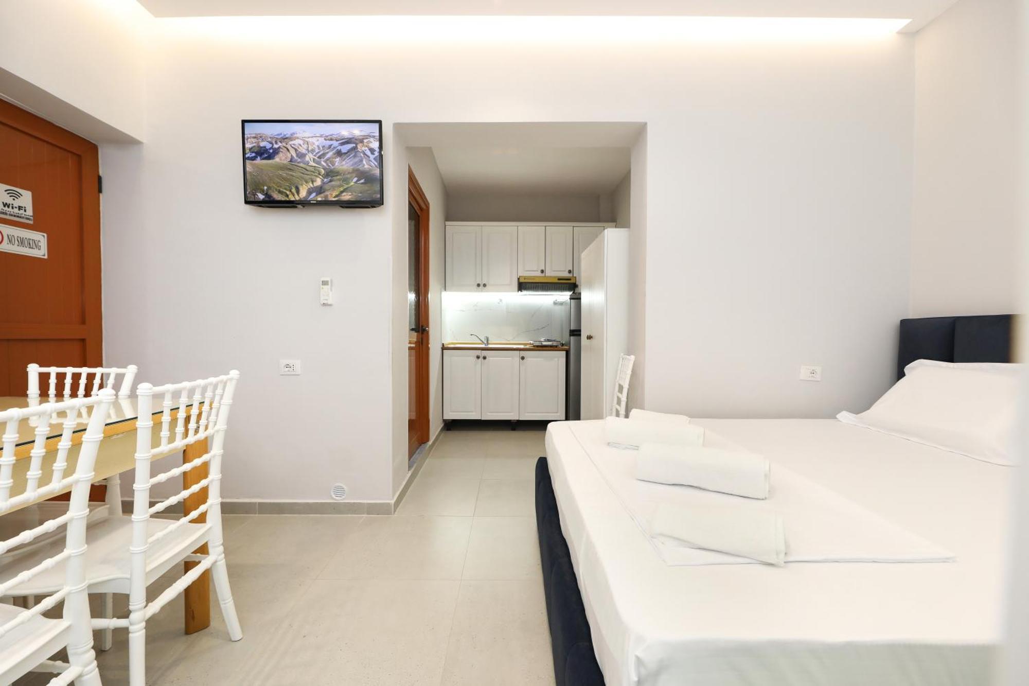 Vila Feliz - Premium Rooms With Free Private Parking Vlorë Exteriér fotografie
