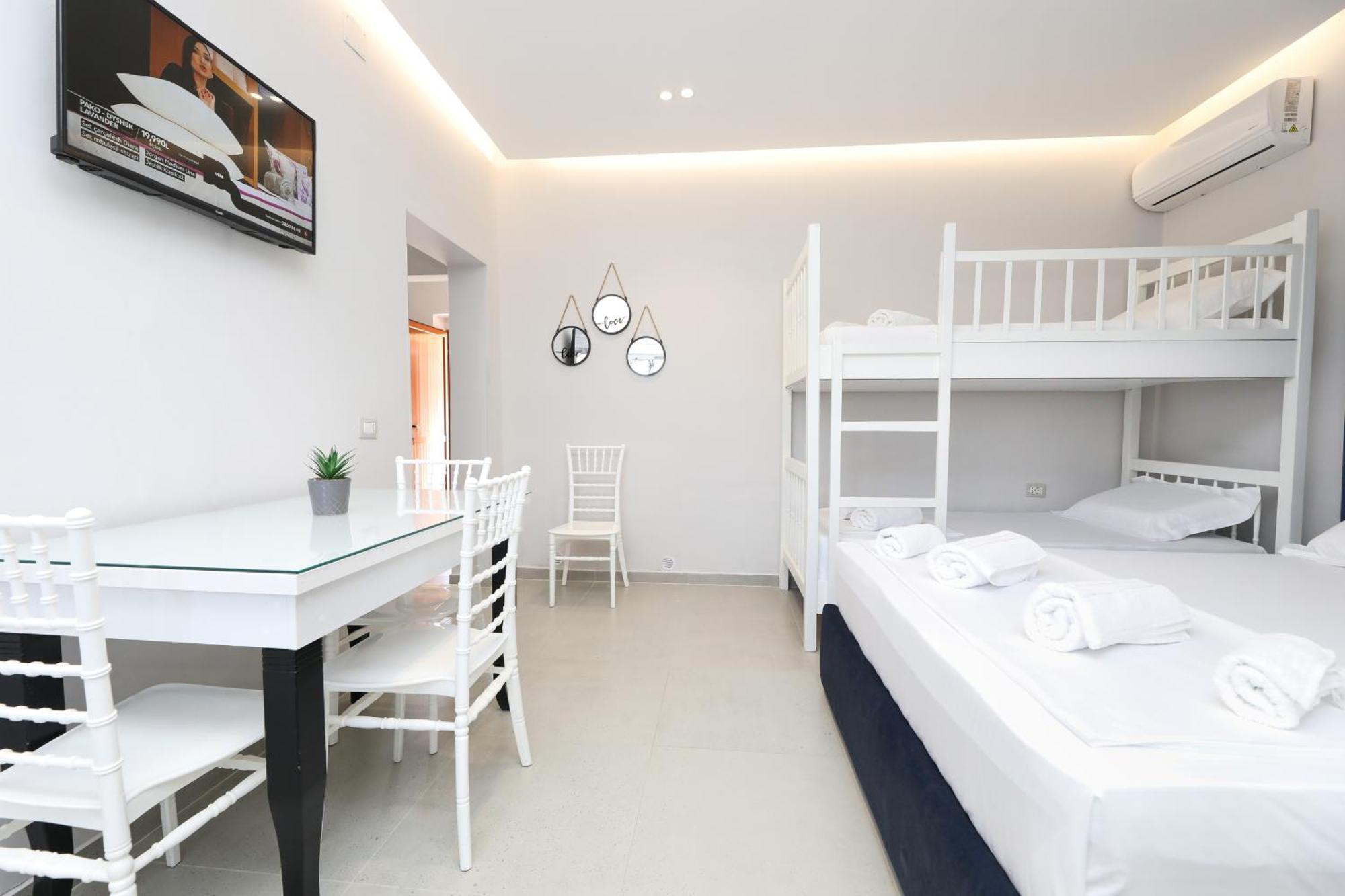 Vila Feliz - Premium Rooms With Free Private Parking Vlorë Exteriér fotografie